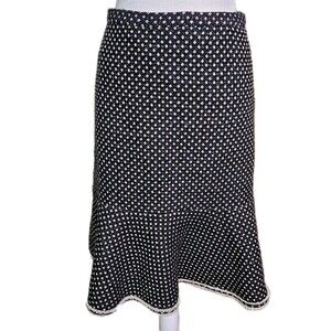 J. Crew 100% Wool Flounce Hem Skirt Black White Geometric Sz 0 Preppy Runs Large